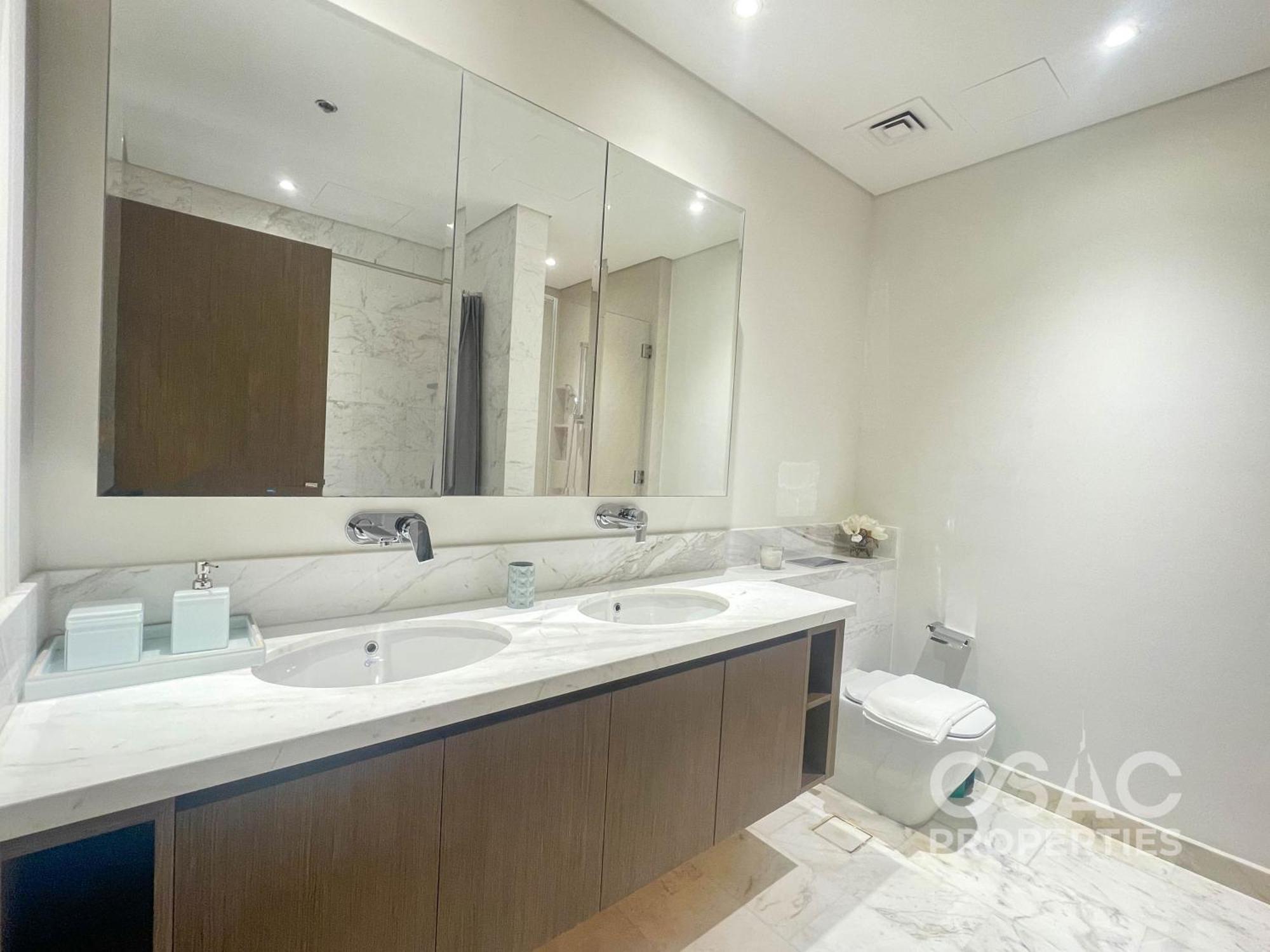 Apartment 4br Penthouse At Creek Harbour *